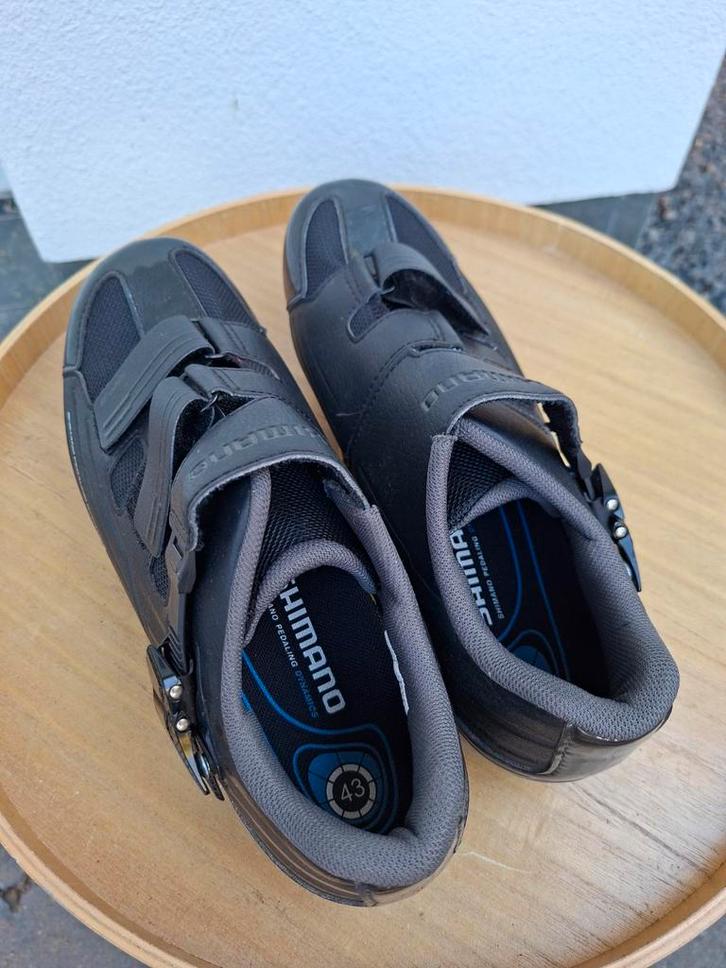 Shimano Wielrenschoenen Heren Maat 43 (valt als 41), Fietsen en Brommers, Fietsaccessoires | Fietskleding, Zo goed als nieuw, Heren