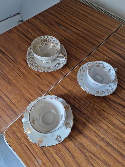 Vintage Theekopjes en Schotels - Set van 3, Antiek en Kunst, Antiek | Servies los, Ophalen
