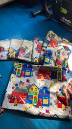 Kinderkamer vrolijke gordijnen nieuw  en beddegoed, Ophalen of Verzenden, Zo goed als nieuw, Jongetje of Meisje, Dekbedovertrek