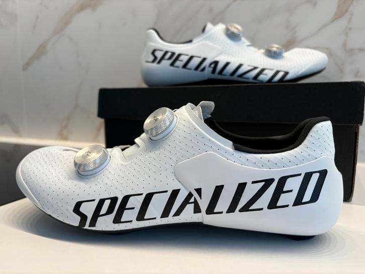 Specialized S-Works Ares 2 - Maat 42 - Nieuwstaat - €550, Fietsen en Brommers, Fietsaccessoires | Fietskleding, Nieuw, Dames, Heren