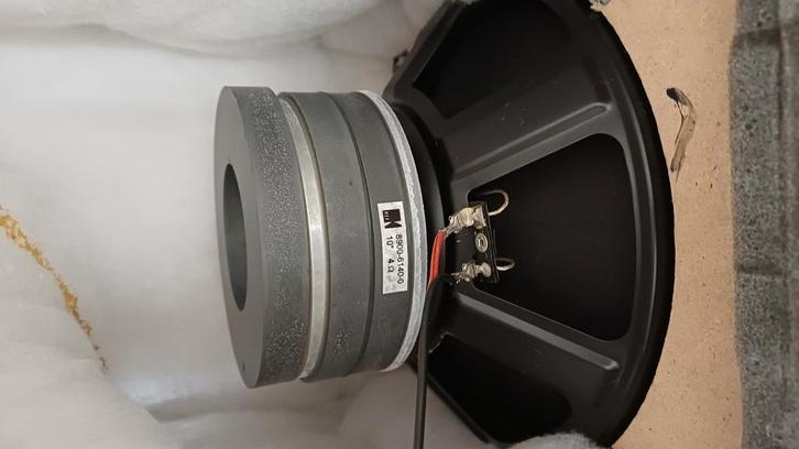 kef psw 2010 (Lees), Audio, Tv en Foto, Luidsprekers, Niet werkend, Subwoofer, 120 watt of meer, Overige merken, Ophalen