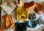 Vintage 60's jaren-60 Tassen-Verzameling tas tasjes antiek, Sieraden, Tassen en Uiterlijk, Tassen | Damestassen, Ophalen of Verzenden
