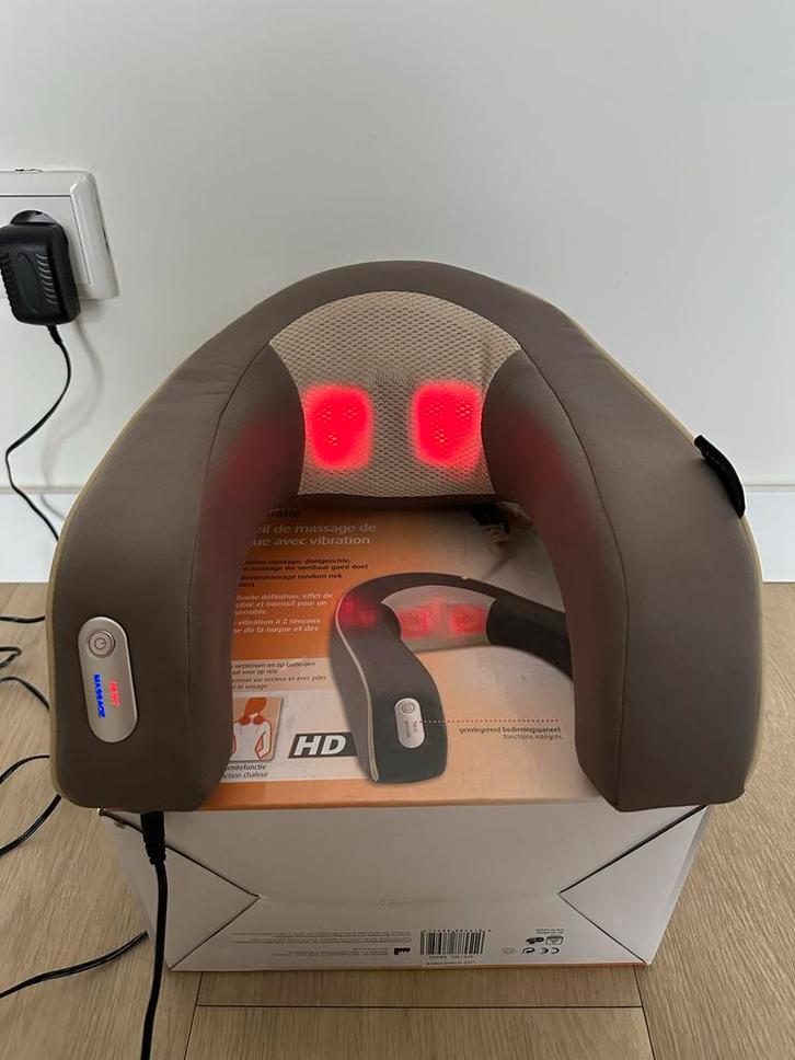 Medisana Nekmassage Apparaat met Vibratie, Sport en Fitness, Massageproducten, Zo goed als nieuw, Apparaat, Ophalen of Verzenden