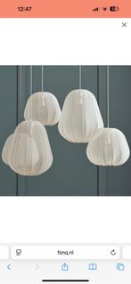 2x Bolia balloon Hanglamp ø 53,5 cm en 47 cm ivoor, Huis en Inrichting, Lampen | Hanglampen, Ophalen, Nieuw