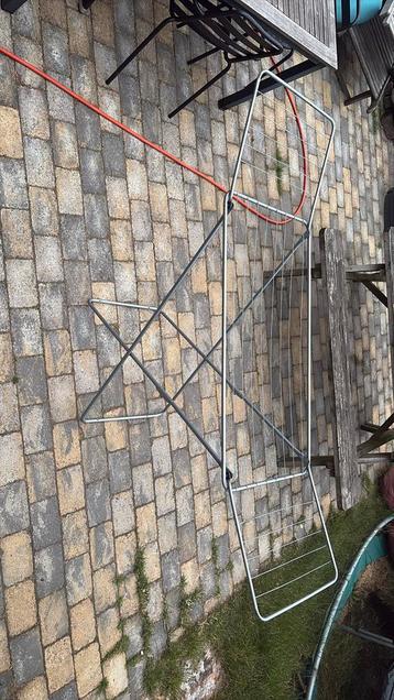 Wastek extra met 2 uitklapbare delen beschikbaar voor biedingen