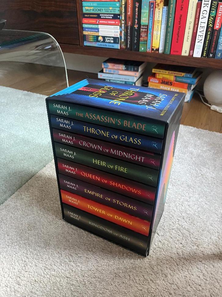 Throne of glass boxset, Boeken, Fantasy, Zo goed als nieuw, Ophalen