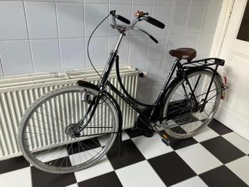 Oude damesfiets fiets Gazelle met gebreken - Lees en zie fot beschikbaar voor biedingen