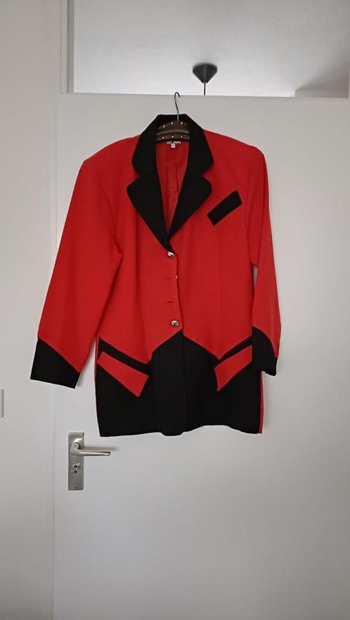 MOOIE ROOD/ZWARTE DAMESBLAZER, Kleding | Dames, Jasjes, Kostuums en Pakken, Zo goed als nieuw, Jasje, Maat 36 (S), Rood, Ophalen