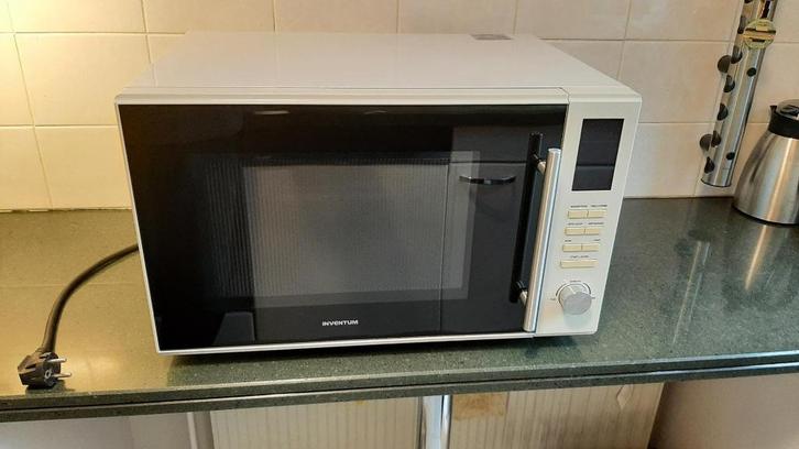 Inventum Combi magnetron oven MN304C, Witgoed en Apparatuur, Magnetrons, Gebruikt, Vrijstaand, Combimagnetron, 45 tot 60 cm, Grill