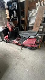 Honda Lead 125 - Opknapper/Onderdelen, Scooter, Particulier, 125 cc, 11 kW of minder