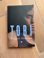 Tobi - Vincent Overeem - Roman, Ophalen of Verzenden, Zo goed als nieuw, Nederland