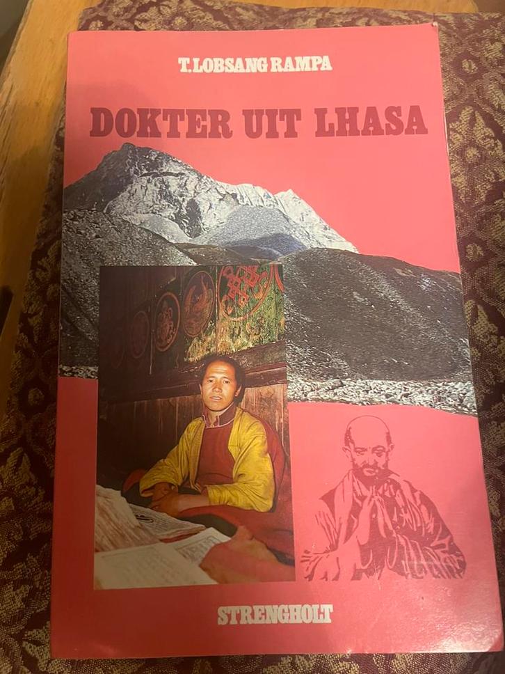 Dokter uit Lhasa, Boeken, Esoterie en Spiritualiteit, Zo goed als nieuw, Achtergrond en Informatie, Ophalen of Verzenden