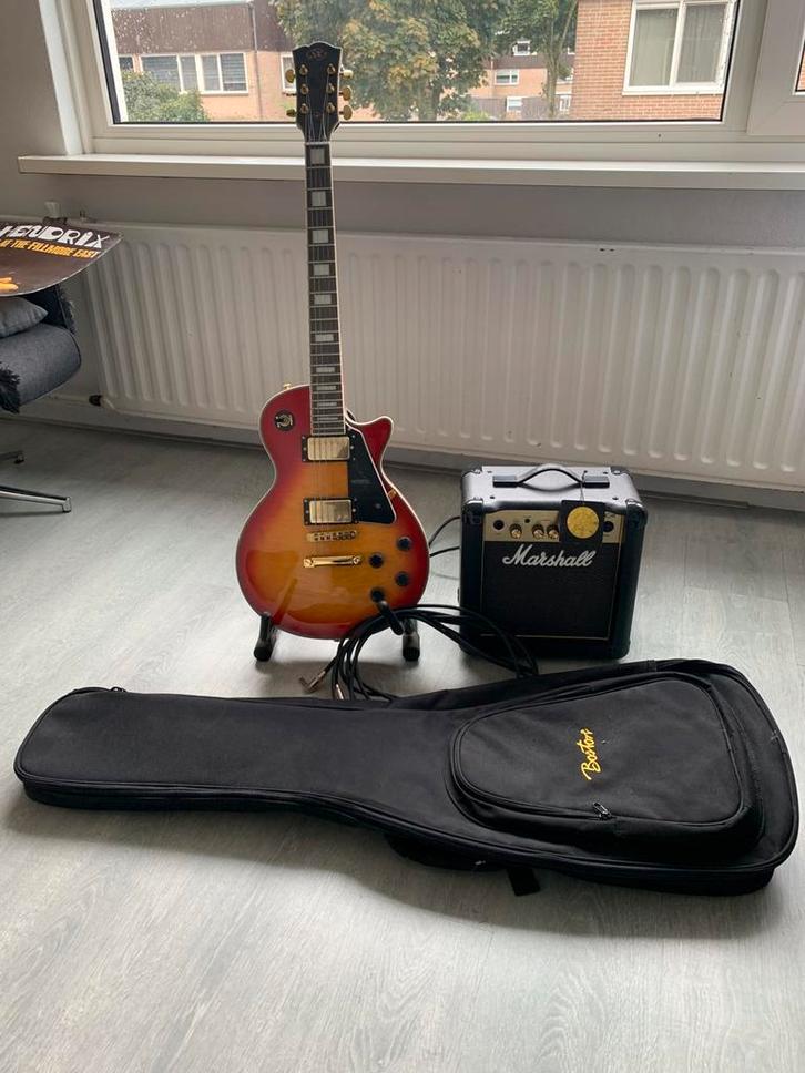 SX Deluxe LP Style in Cherry Sunburst + Marschall versterker, Muziek en Instrumenten, Snaarinstrumenten | Gitaren | Akoestisch