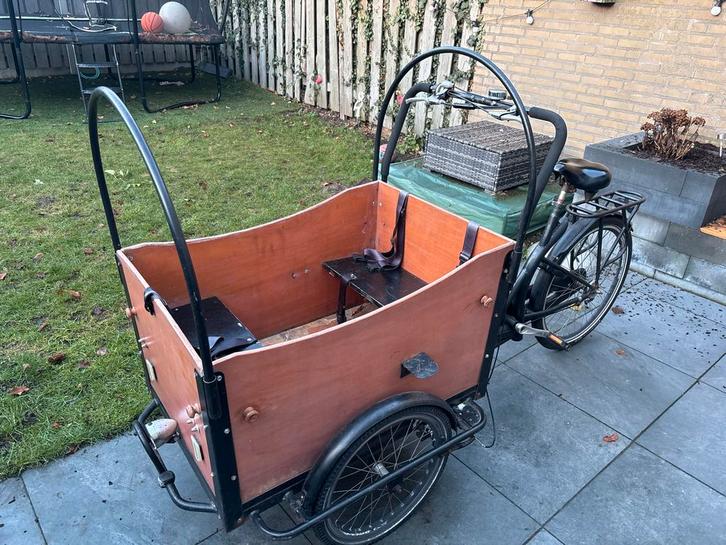 Bakfiets met huif, Fietsen en Brommers, Fietsen | Bakfietsen, Gebruikt, Overige merken, 2 kinderen, Huif, Ophalen