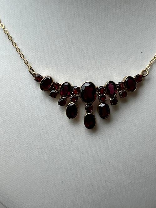 Gouden collier Boheemse Granaat, Sieraden, Tassen en Uiterlijk, Kettingen, Zo goed als nieuw, Goud, Met edelsteen, Verzenden