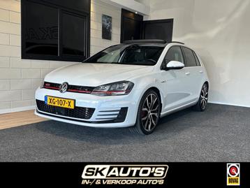Volkswagen GOLF 2.0 TSI GTI PARELMOER l PANO l DSG l 220PK l beschikbaar voor biedingen