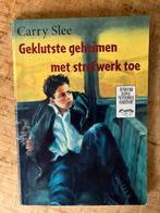 Carry Slee Geklutste geheimen met strafwerk toe, Ophalen of Verzenden, Gelezen, Carry Slee