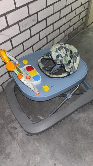 Loopstoel baby’s beschikbaar voor biedingen