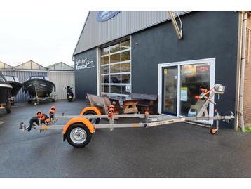 Nieuwe VanClaes sloepen trailer beschikbaar voor biedingen