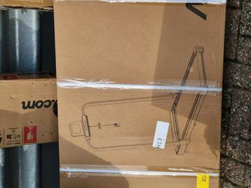 hardloopbaan nieuwe beschikbaar voor biedingen