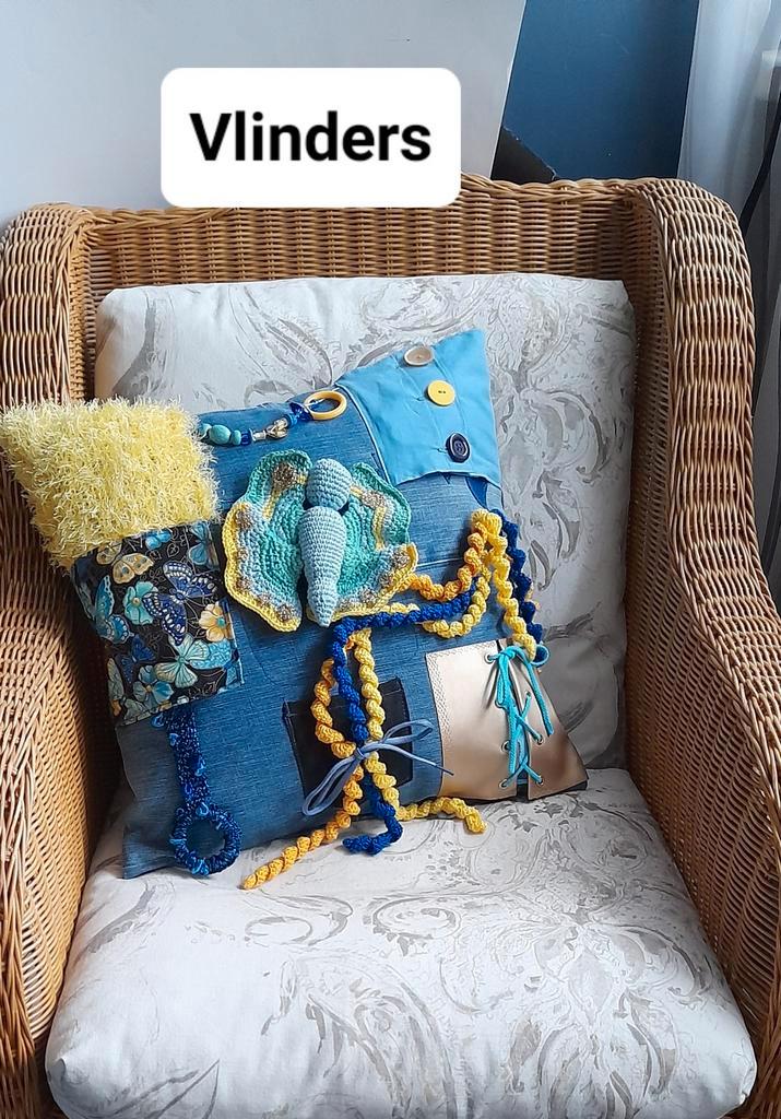 Friemelkussen-Snoezelkussen-Voelkussen-Sensorisch kussen, Diversen, Verpleegmiddelen, Zo goed als nieuw, Ophalen of Verzenden