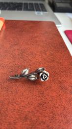 925 sterling zilver broche roosje, Gebruikt, Minder dan 4 cm, Ophalen of Verzenden, Zilver