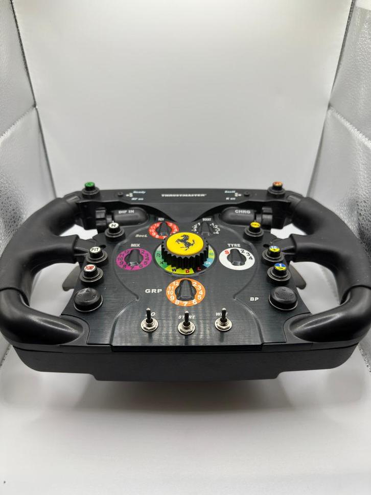 Thrustmaster Ferrari F1 Wheel Add-On ️ met doos, Spelcomputers en Games, Spelcomputers | Sony PlayStation Consoles | Accessoires