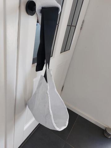 Zij Drager / Side Sling - Lichtgrijs beschikbaar voor biedingen