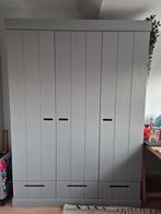 Woood kledingkast, Huis en Inrichting, Ophalen, Zo goed als nieuw