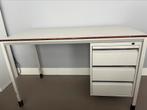 Ahrend bureau, Huis en Inrichting, Bureaus, Ophalen, Gebruikt, Bureau
