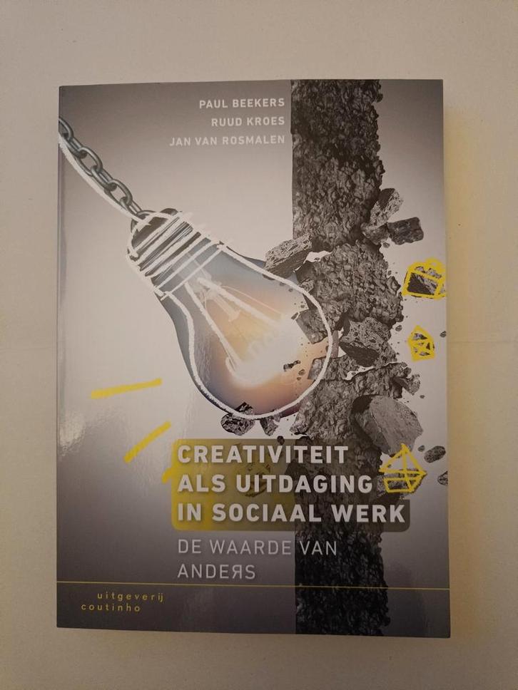 Ruud Kroes - Creativiteit als uitdaging in sociaal werk, Boeken, Studieboeken en Cursussen, Zo goed als nieuw, Ophalen of Verzenden