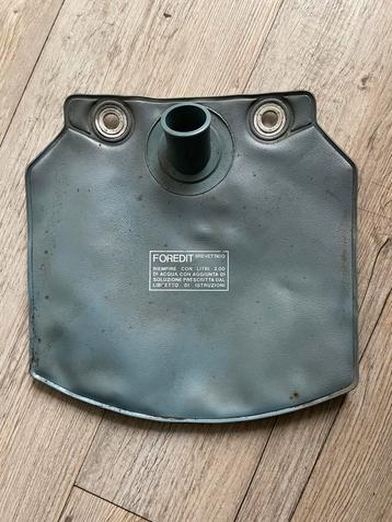 Ferrari  ruitensproeiervloeistofzak beschikbaar voor biedingen