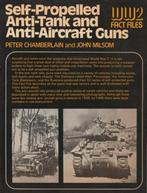 WW2 Fact files: Self-Propelled Anti-Tank and Anti-Aircraft, Ophalen of Verzenden, Zo goed als nieuw, Tweede Wereldoorlog, Peter chamberlain