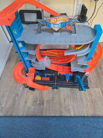 Hotwheels ultimate garage beschikbaar voor biedingen