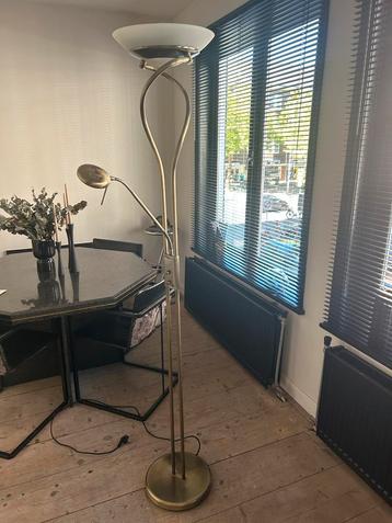 Vintage Messing Vloerlamp met Leeslamp beschikbaar voor biedingen