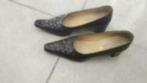 Zwarte lederen loafers met studs. Stewardess model. 38, Ophalen of Verzenden, Schoenen met lage hakken, Zo goed als nieuw, Zwart