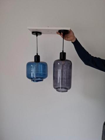 Glazen hanglampen Woonboulevard beschikbaar voor biedingen
