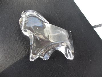 Kosta Boda glazen paperweight bok beschikbaar voor biedingen