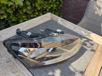 Koplamp Volkswagen polo 2014 model valeo 6c1 beschikbaar voor biedingen