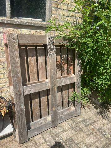 Gratis Pallet beschikbaar voor biedingen