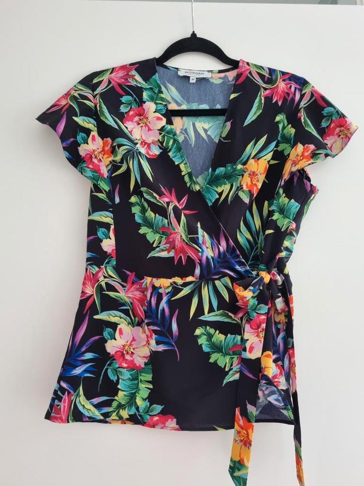 Morgan Bloemen Overslag Shirtje - Maat 38, Kleding | Dames, Blouses en Tunieken, Zo goed als nieuw, Maat 38/40 (M), Overige kleuren