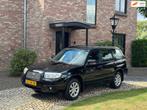 Subaru Forester 2.0 X Luxury Pack Panoramadak, 1994 cc, Stof, 4 cilinders, 715 kg