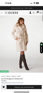 GEZOCHT: Guess jas Amelia crème kleur, Kleding | Dames, Guess, Ophalen, Zo goed als nieuw, Overige kleuren