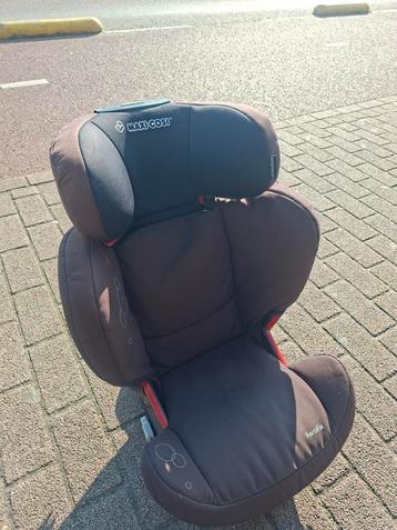 Maxi-Cosi autostoel beschikbaar voor biedingen