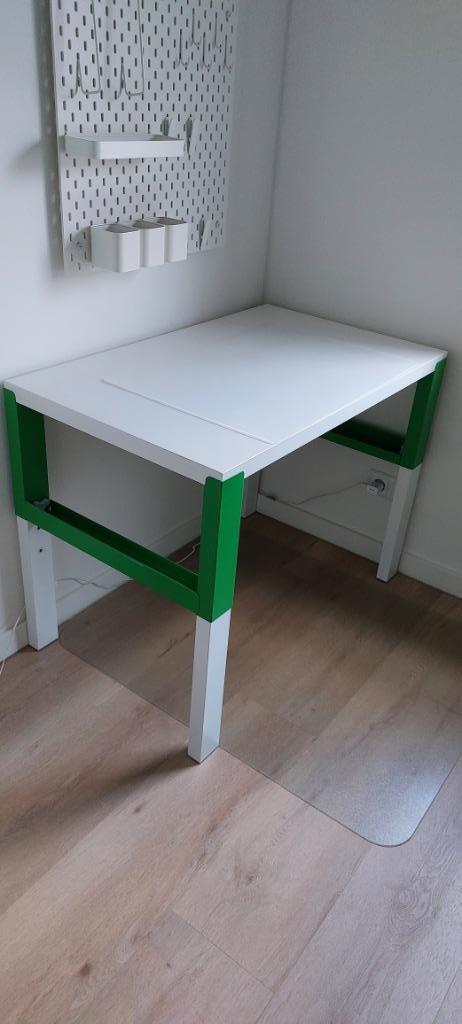 Kinder (meegroei) bureau wit met groen, €25, Huis en Inrichting, Bureaus, Gebruikt, Bureau, Ophalen