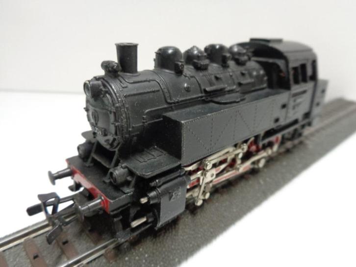 Marklin 3031 BR-81 Stoomlocomotief  DB. (H0), Hobby en Vrije tijd, Modeltreinen | H0, Gebruikt, Locomotief, Wisselstroom, Märklin