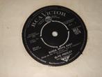 Elvis Presley   Bossa Nova Baby  UK      Orgineel, Ophalen of Verzenden, Zo goed als nieuw, 7 inch, Single