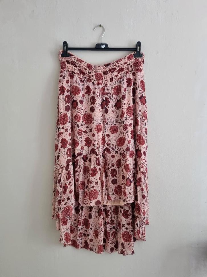 Second Female bloemen print rok maat M, Kleding | Dames, Rokken, Zo goed als nieuw, Maat 38/40 (M), Rood, Knielengte, Ophalen of Verzenden