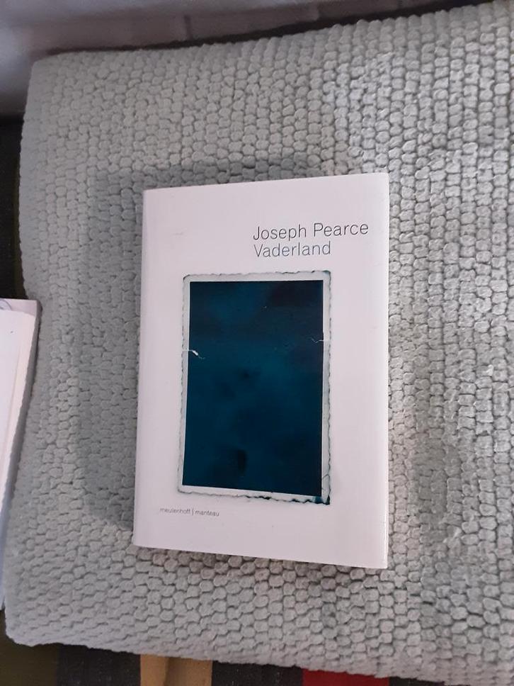 Joseph Pearce----Vaderland, Boeken, Romans, Zo goed als nieuw, België, Ophalen of Verzenden