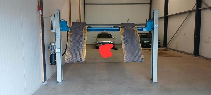 Ravaglioli 4 koloms hefbrug 4500kg, Auto diversen, Autogereedschap, Zo goed als nieuw, Ophalen of Verzenden